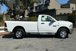 Ram 2500 2017 4x2 Tradesman 2dr Regular Cab 8 ft. LB Pickup
