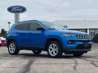 Jeep Compass 2024 4x4 Latitude SUV de 4 puertas