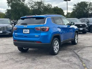 Jeep Compass 2024 4x4 Latitude SUV de 4 puertas