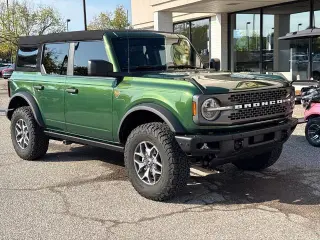 Ford Bronco 2023 4x4 Base Advanced SUV de 4 puertas