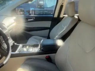 Ford Edge 2020 AWD Titanium 4dr Crossover