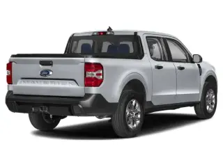 Ford Maverick 2024 AWD XLT 4dr SuperCrew con motor de 4.5 pies de largo.