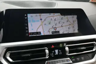 Sedán BMW 3 Series 2020 330i 4 puertas