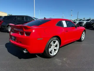 Chevrolet Camaro 2010 SS 2dr Coupe w/2SS