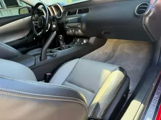 Chevrolet Camaro 2010 SS 2dr Coupe w/2SS