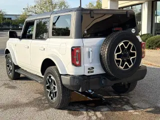Ford Bronco 2024 4x4 Outer Banks 4dr SUV
