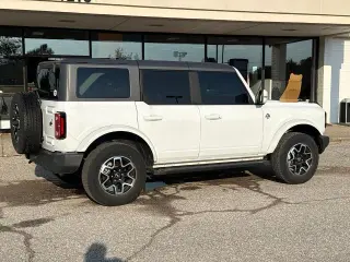 Ford Bronco 2024 4x4 Outer Banks 4dr SUV