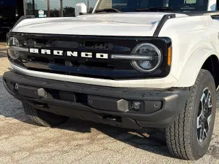 Ford Bronco 2024 4x4 Outer Banks 4dr SUV