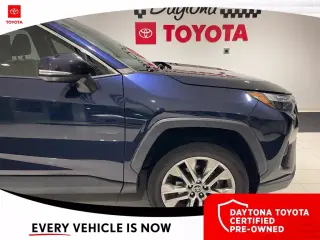 Toyota RAV4 2023 XLE Premium 4 SUV