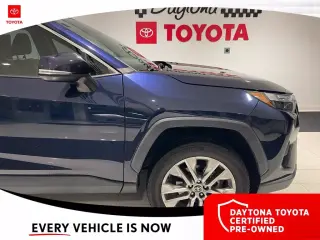 Toyota RAV4 2023 XLE Premium 4 SUV