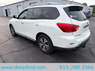 Nissan Pathfinder 2017 4x4 S 4dr SUV