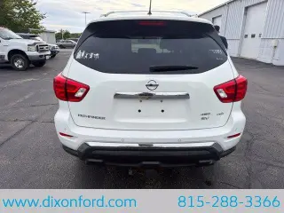 Nissan Pathfinder 2017 4x4 S 4dr SUV