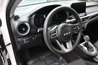 Kia Forte 2023 LX 4dr Sedán