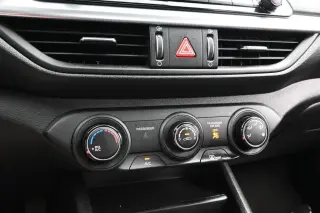 Kia Forte 2023 LX 4dr Sedán