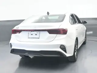 Kia Forte 2023 LX 4dr Sedán
