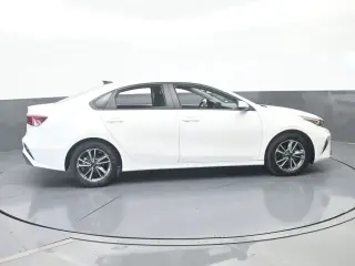 Kia Forte 2023 LX 4dr Sedán