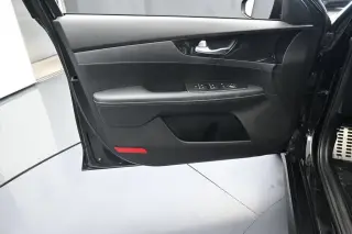 Kia Forte 2023 GT-Line 4dr Sedán