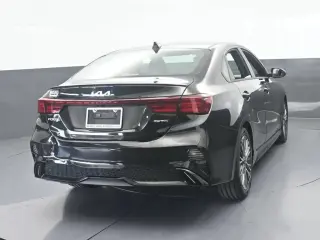 Kia Forte 2023 GT-Line 4dr Sedán
