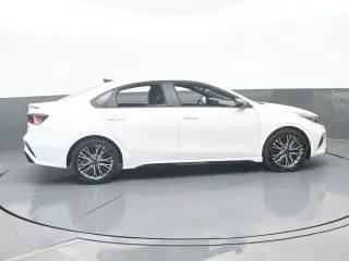 Kia Forte 2022 GT-Line 4dr Sedán