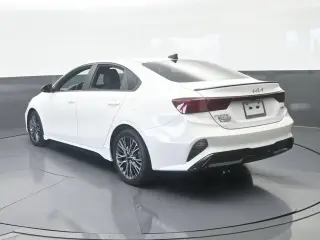 Kia Forte 2024 GT-Line Sedán 4 puertas