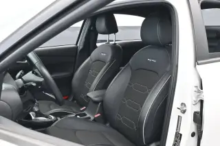 Kia Forte 2024 GT-Line Sedán 4 puertas