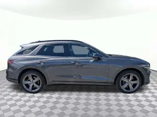 Genesis GV70 2024 AWD 2.5T Standard 4dr SUV