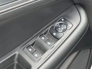 Ford Edge 2023 AWD SEL 4dr Crossover