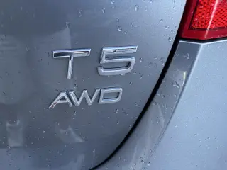2016 Volvo V60 Cross Country T5