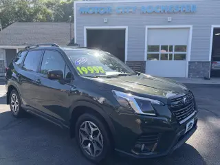 2022 Subaru Forester Premium