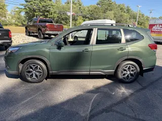 2022 Subaru Forester Premium