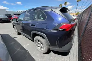 Toyota RAV4 2024 XLE 4x4 SUV