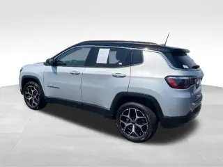 Jeep Compass 2025 4x4 Limited 4dr SUV
