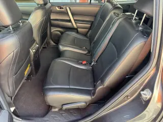 2013 Toyota Highlander 4WD 4dr V6 SE (Natl)