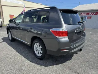 2013 Toyota Highlander 4WD 4dr V6 SE (Natl)