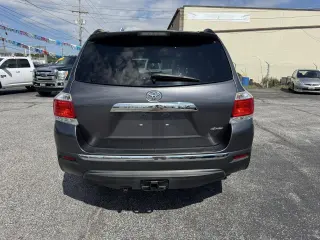 2013 Toyota Highlander 4WD 4dr V6 SE (Natl)