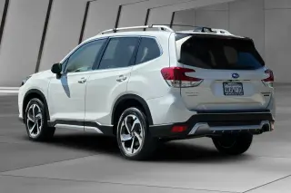 Subaru Forester 2024 AWD Touring 4dr Crossover