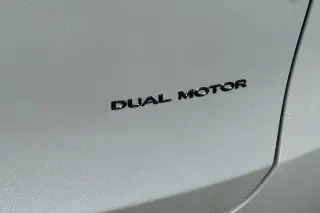 Tesla Model Y 2022 AWD Long Range 4dr Crossover