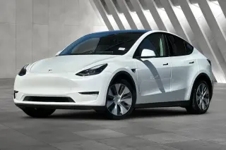 Tesla Model Y 2022 AWD Long Range 4dr Crossover