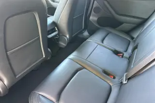 Tesla Model Y 2022 AWD Long Range 4dr Crossover