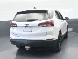 Chevrolet Equinox 2024 LS 4dr SUV con 1LS