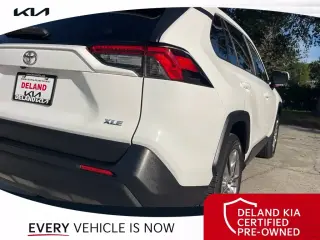 Toyota RAV4 2020 XLE Premium 4dr SUV