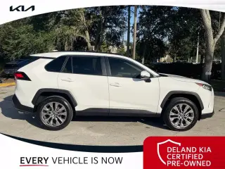 Toyota RAV4 2020 XLE Premium 4dr SUV
