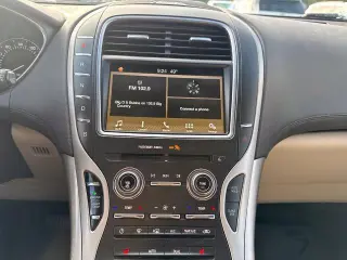 Lincoln MKX 2017 AWD Premiere 4dr SUV