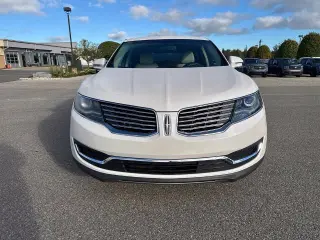 Lincoln MKX 2017 AWD Premiere 4dr SUV