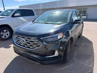 Ford Edge 2022 AWD Titanium 4dr Crossover