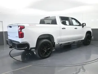 Chevrolet Silverado 1500 2025 4x4 Custom Trail Boss 4dr Crew Cab 5.8 ft. SB