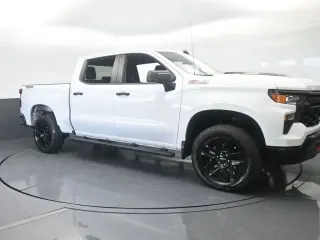 Chevrolet Silverado 1500 2025 4x4 Custom Trail Boss 4dr Crew Cab 5.8 ft. SB