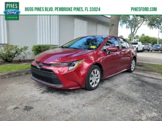 Toyota Corolla 2024 LE 4 puertas Sedán