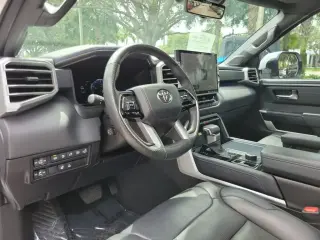 Toyota Tundra 2024 4x4 Platinum HV 4dr CrewMax Cab Pickup SB