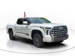 Toyota Tundra 2024 4x4 Platinum HV 4dr CrewMax Cab Pickup SB